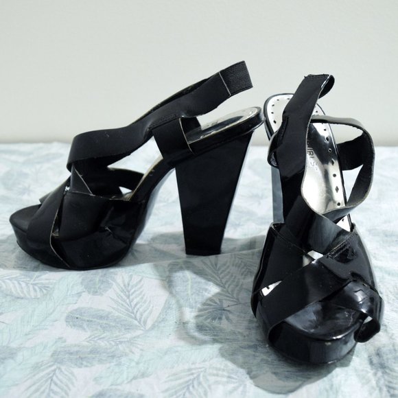 BCBG Enrik Black Patent Chunky Platform High Heels | Size 5 - Picture 2 of 12